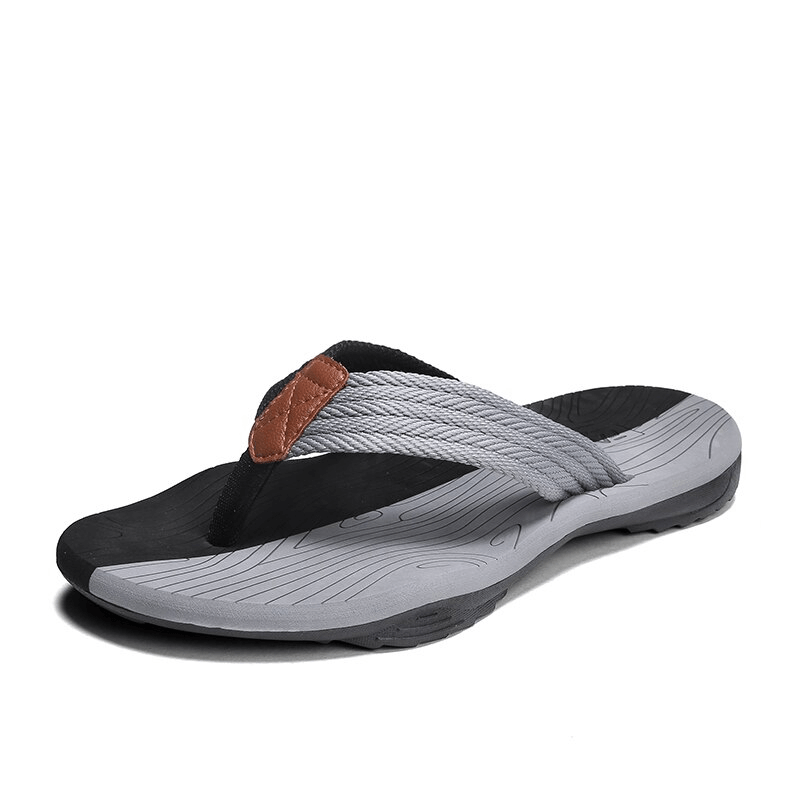 Outdoor non-slip slide thicken beach flip flops for men with grey sole and stylish design.