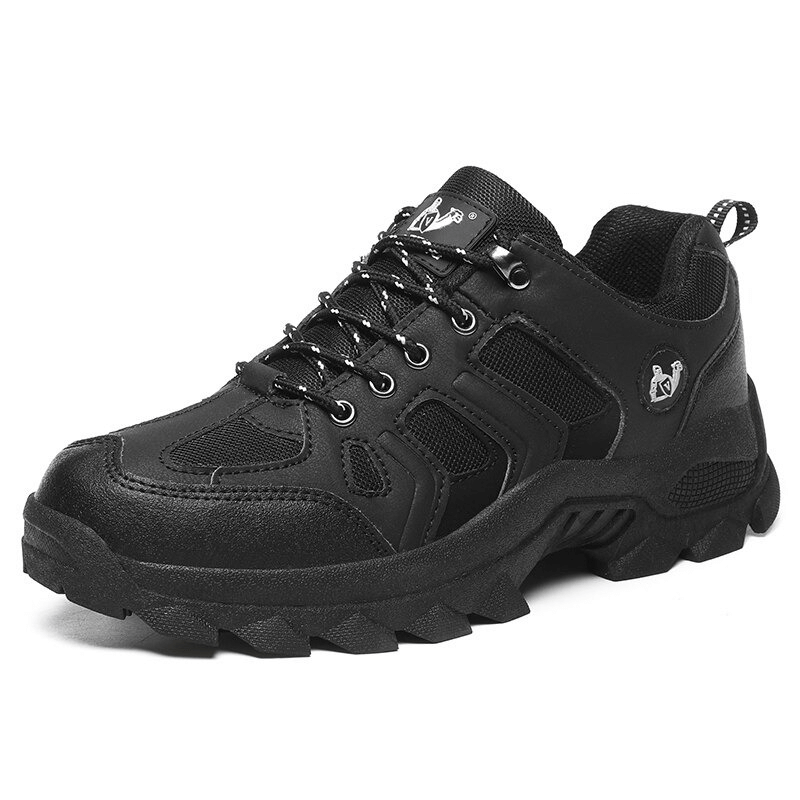 Black outdoor round-toe lace-up trekking shoes for men, featuring suede and rubber materials for durability and grip. Model SF0701.
