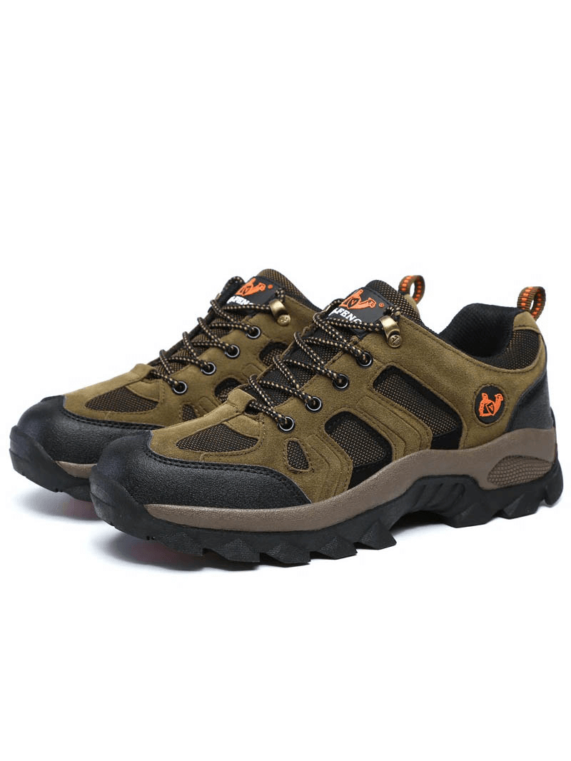 Men's outdoor round-toe lace-up trekking shoes SF0701, featuring a suede upper, rubber outsole, and breathable waterproof design.