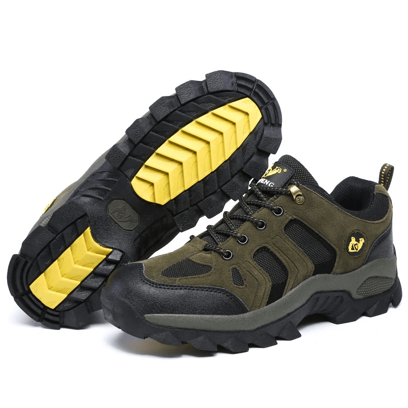 Men's outdoor trekking shoes, round-toe, suede, lace-up, waterproof with rubber outsole and yellow accents, model SF0701.