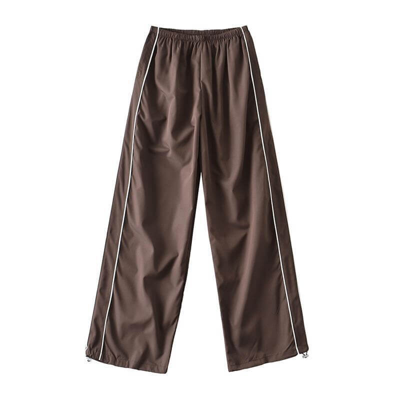 Oversized baggy solid high-waisted sweatpants for women in brown with drawstring, breathable polyester, and side pockets for comfort and style.