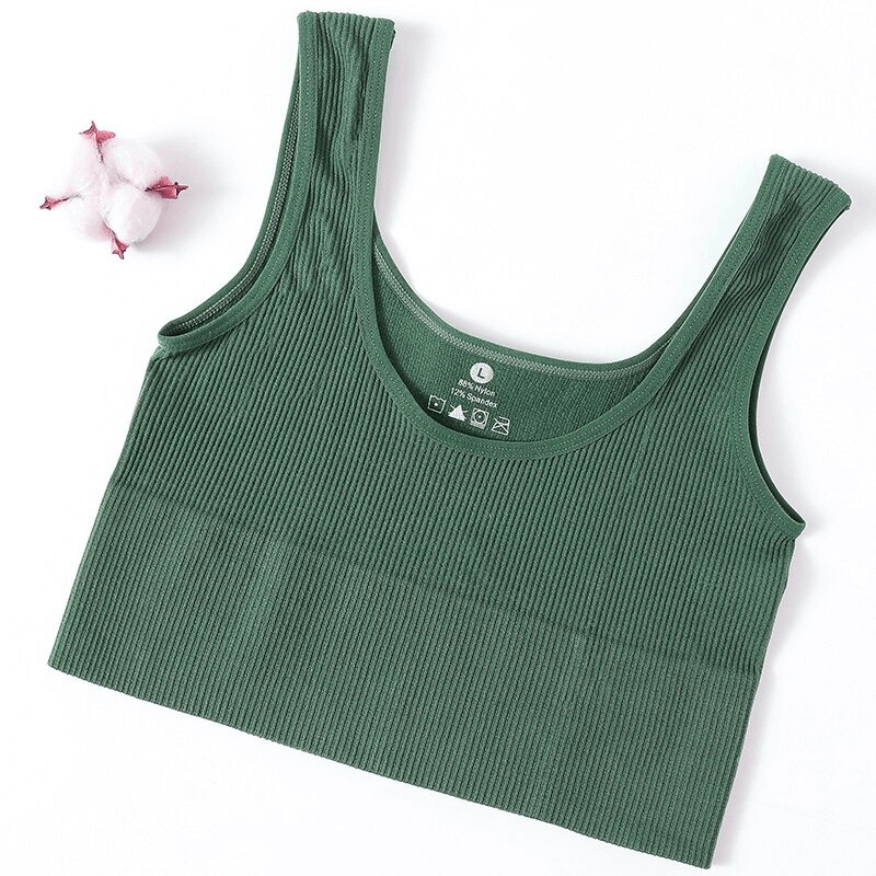 Green ribbed seamless sports tank top for women with scoop neck, perfect for yoga and fitness; includes subtle design details.