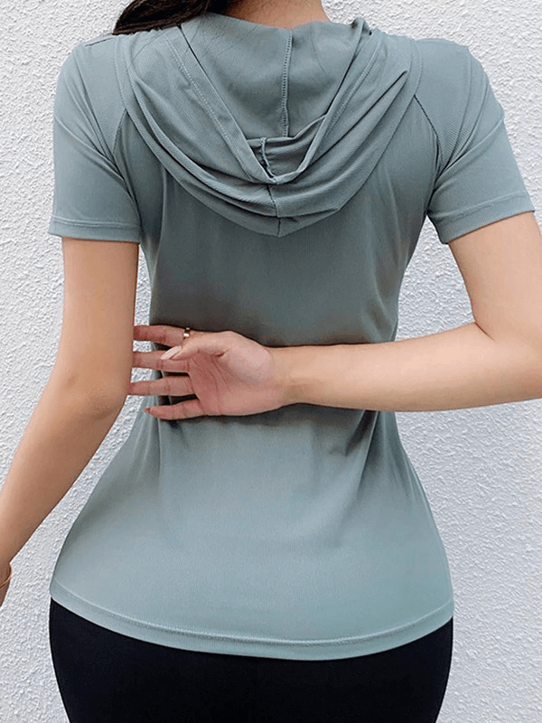 Short Sleeves Sports T-shirt with Hood / Lightweight Breathable Running Clothing - SF0031