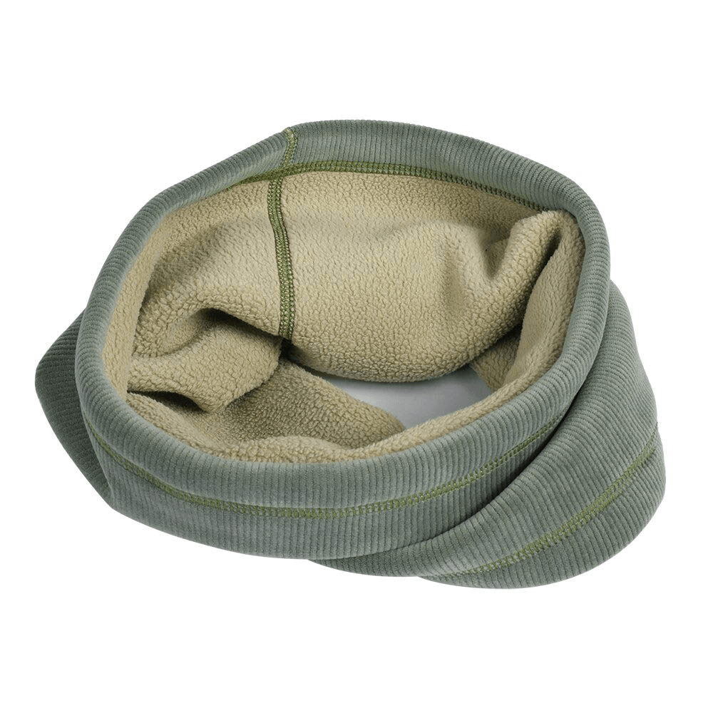 Skiing Thermal Corduroy Elastic Scarf in green, ideal for outdoor protection and warmth, featuring soft, polyester material. Unisex and versatile use.