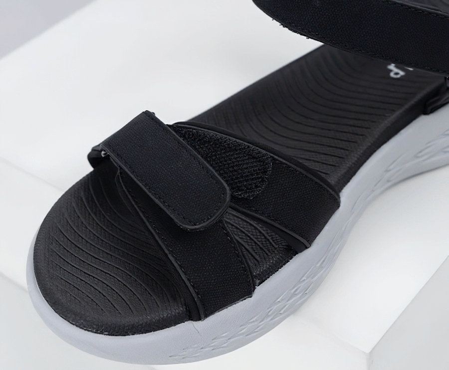 Sandales ouvertes compensées à semelle souple pour femmes / chaussures de sport pour femmes - SPF0323 