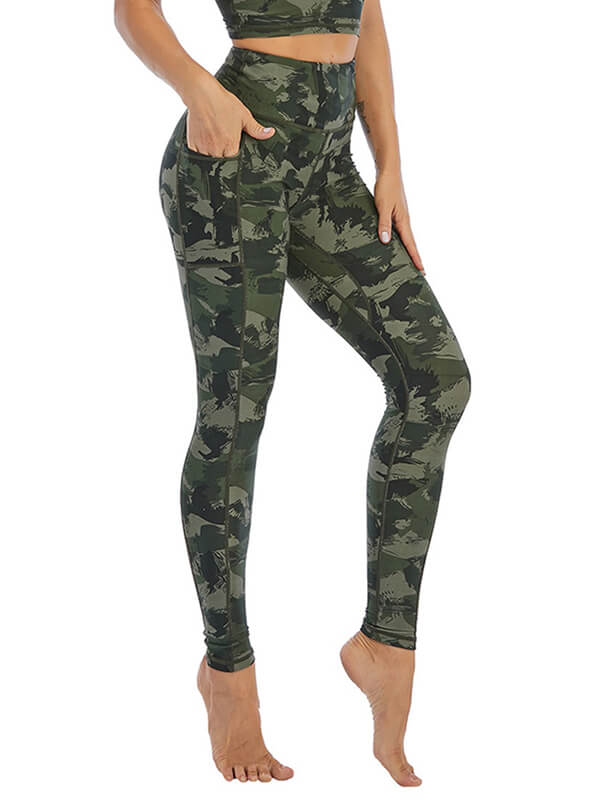 Woman wearing high-waist sports camouflage leggings, perfect for yoga, featuring breathable and elastic material for comfort.