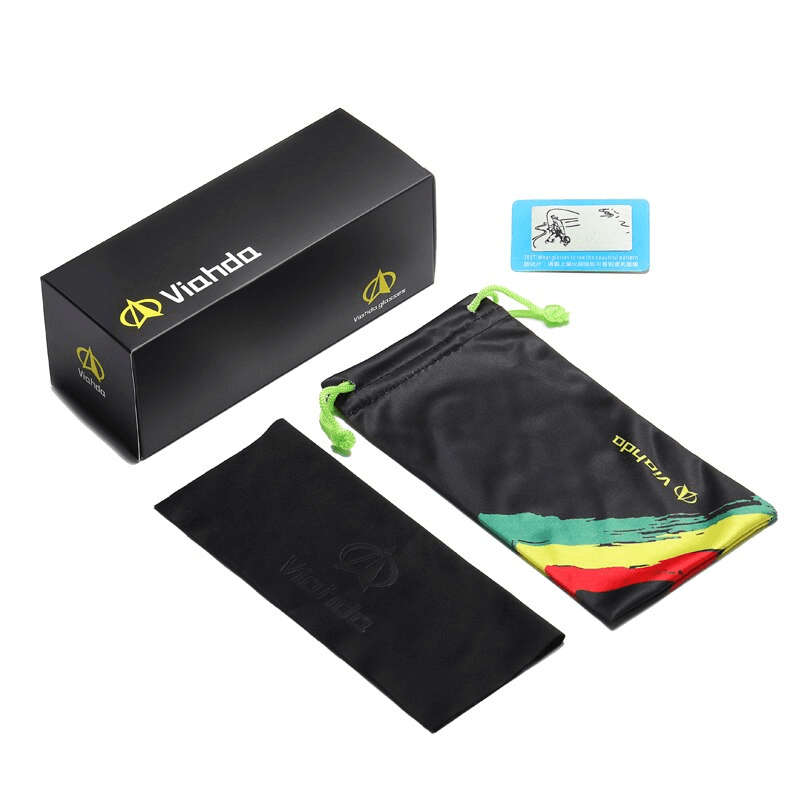 Colorful Viahda sunglasses case with cleaning cloth and box