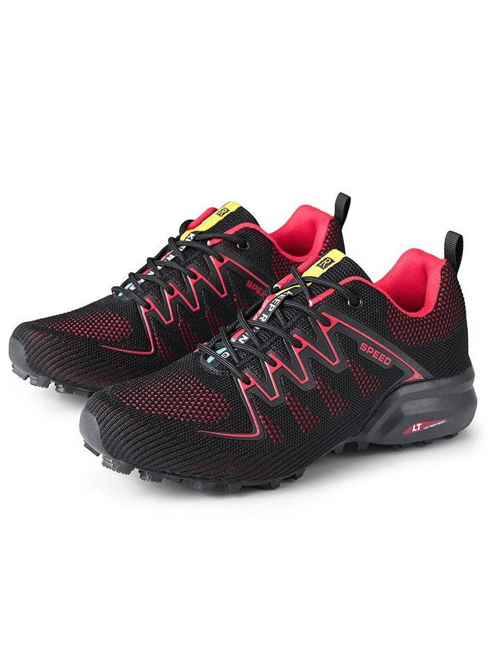 Stylish black and red air mesh men's gym shoes with drainage sole, perfect for light, casual wear. Model SF0726. Lightweight and breathable.