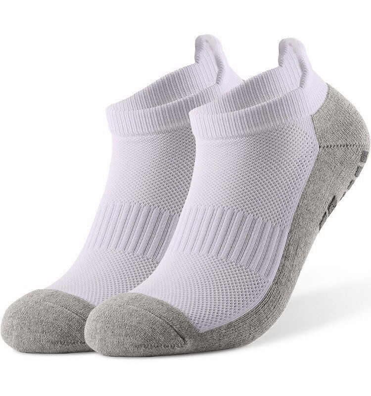 Stylish breathable non-slip sports socks with silicone soles, perfect for football, featuring tear-resistant cotton and unisex design.