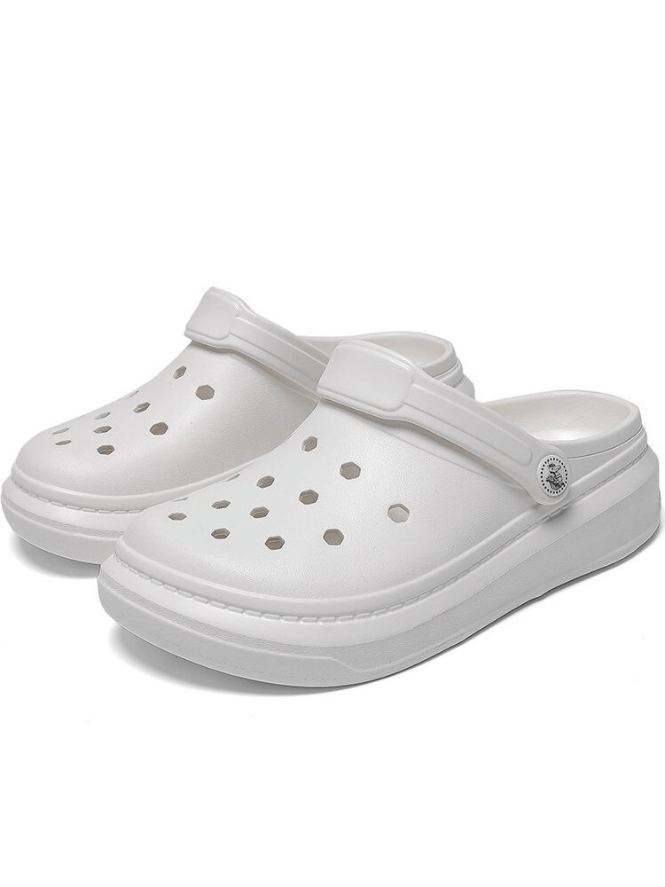Lightweight stylish unisex white Crocs SF0281 with rear strap and 0-3cm platform. Perfect for casual wear. EVA material, open side vamp.