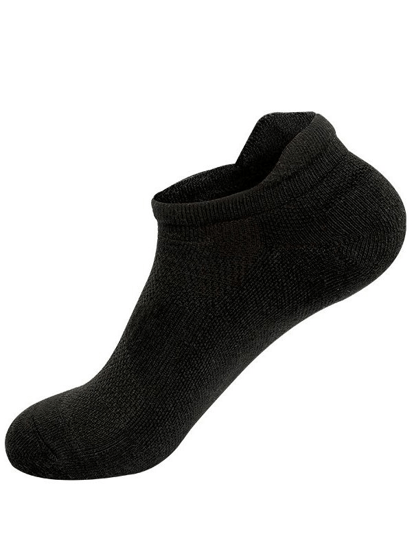 Unisex thin sports breathable short sock, ideal for running, in black cotton blend for a comfy fit. Perfect for any sport activity.