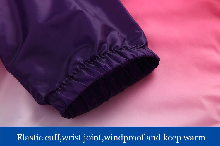 Close-up of the elastic cuff of a Unisex Lightweight Quick Dry Sports Windbreaker, showing windproof and flexible design.