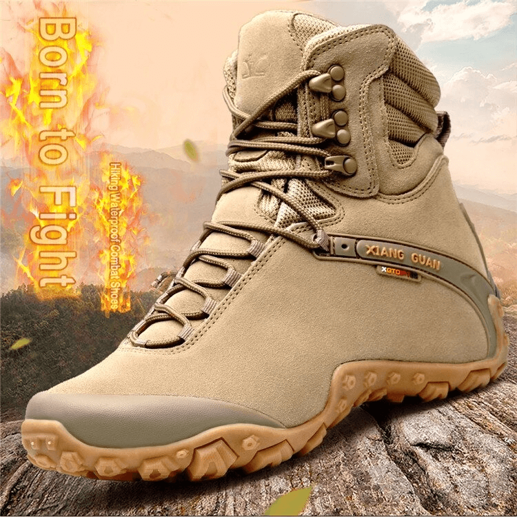 Warm hiking boots with durable leather, lace-up design, and rugged sole for outdoor adventures. "Born to Fight" text on side.