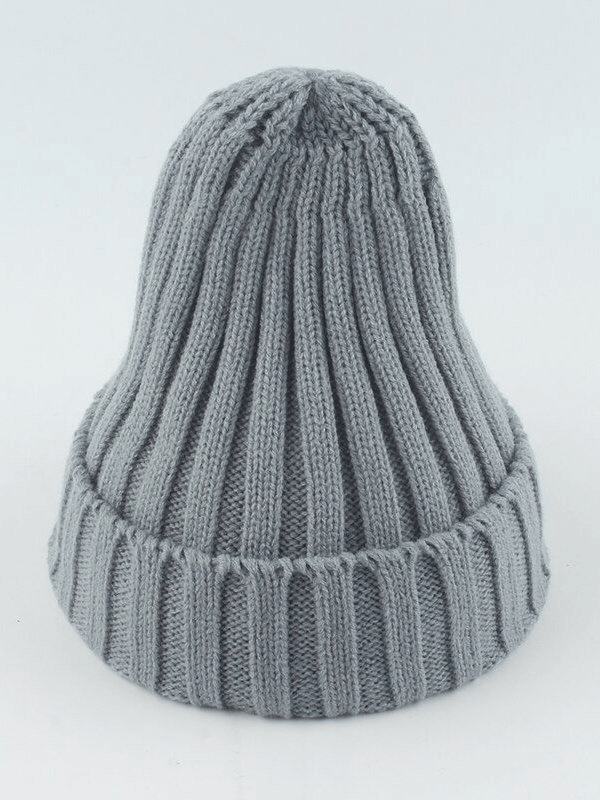 Warm plain soft knitted hat in solid grey, unisex casual style made of cotton and acrylic, perfect for both men and women.