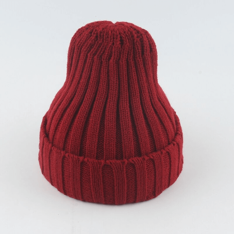 Red warm plain soft knitted hat for women and men, unisex casual style with ribbed design, perfect for winter and autumn.