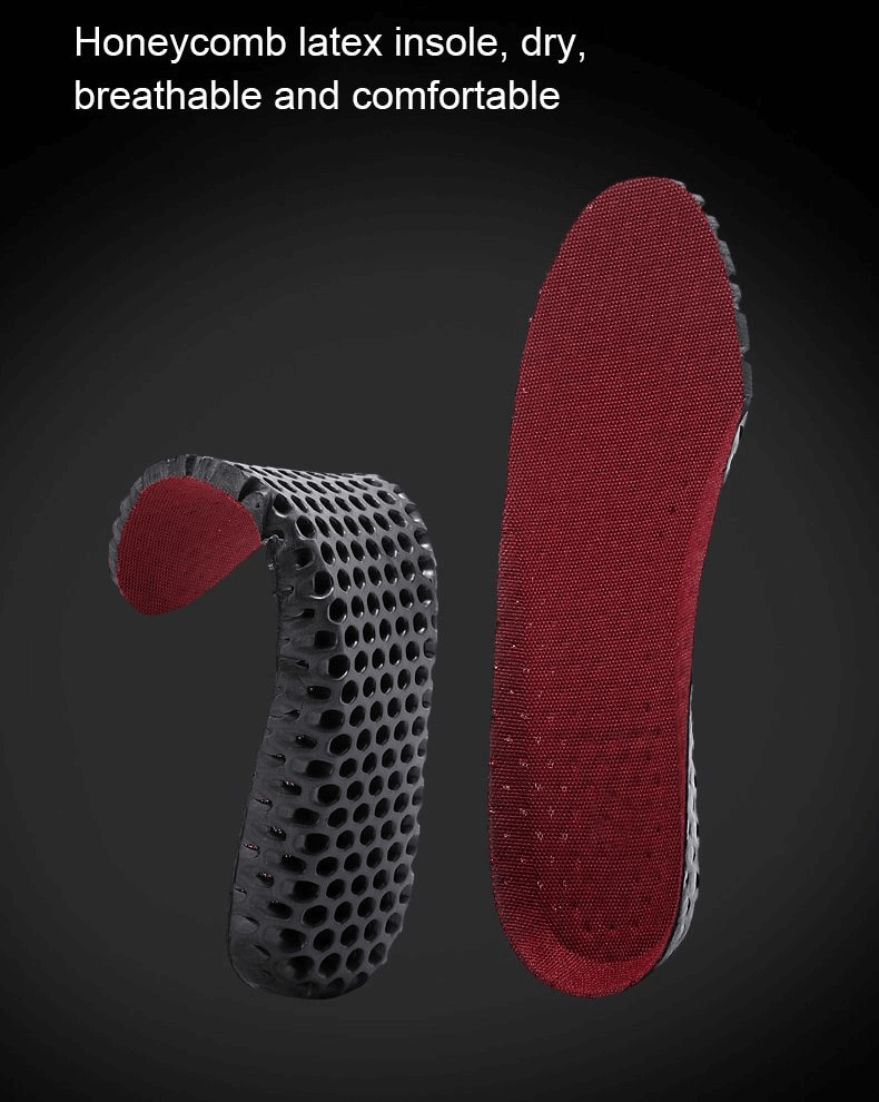 Honeycomb latex insole showcasing dry, breathable, and comfortable design for men's waterproof trekking shoes.