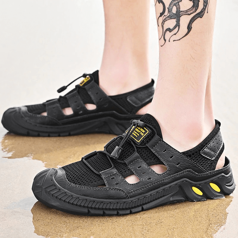Hollow-Out Breathable Mesh Sandals with Wear-Resistance Rubber Sole - SF0699
