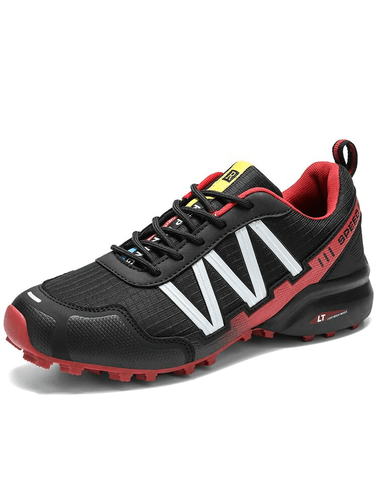 Waterproof non-slip men's sports sneakers in black and red, featuring lace-up design and EVA outsole for casual or sports activities.
