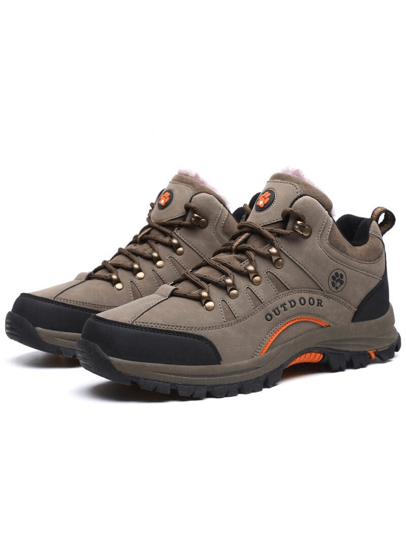 Waterproof snow trekking boots with anti-collision toe, unisex suede uppers, and rubber outsoles for wintry outdoor adventures.