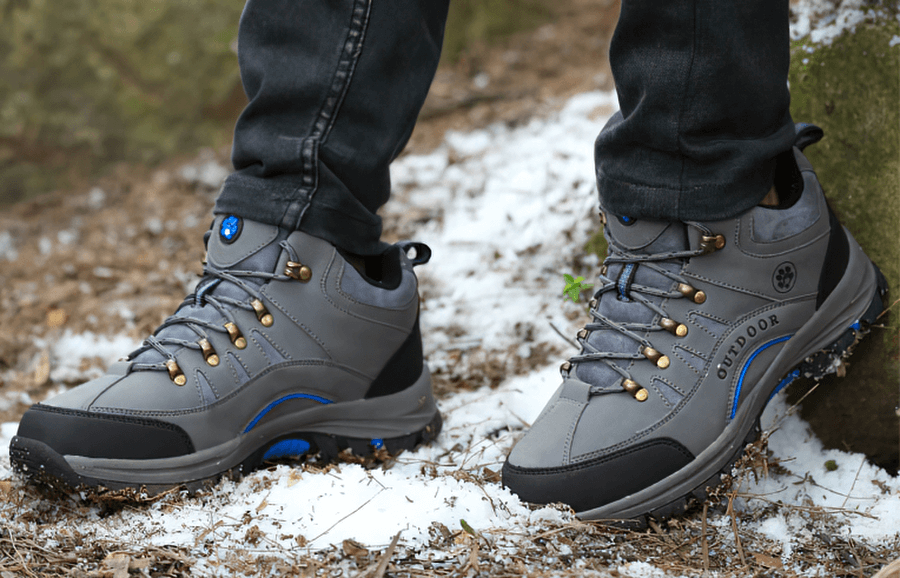 Hiking in style with waterproof snow trekking boots featuring anti-collision toe, perfect for cold outdoor adventures.