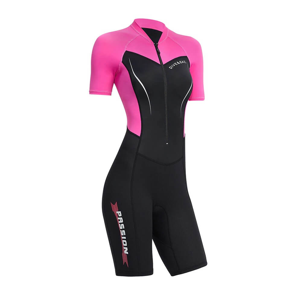 Women's 1.5mm Neoprene Wetsuit for Surfing and Diving in black and pink with short sleeves