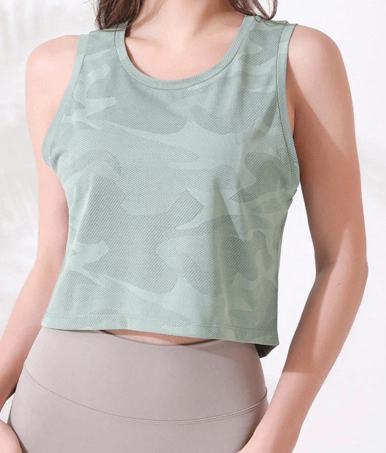 Women's camouflage running tank top, breathable and quick-dry for fitness and gym activities. Stylish female sportswear - SF0025.