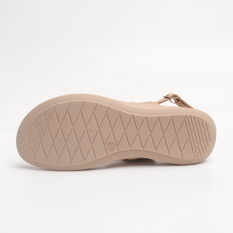 Bottom view of Women's Outdoor Flat Beach Sandals, showcasing TPR outsole with a secure buckle strap closure, style code SF0985.